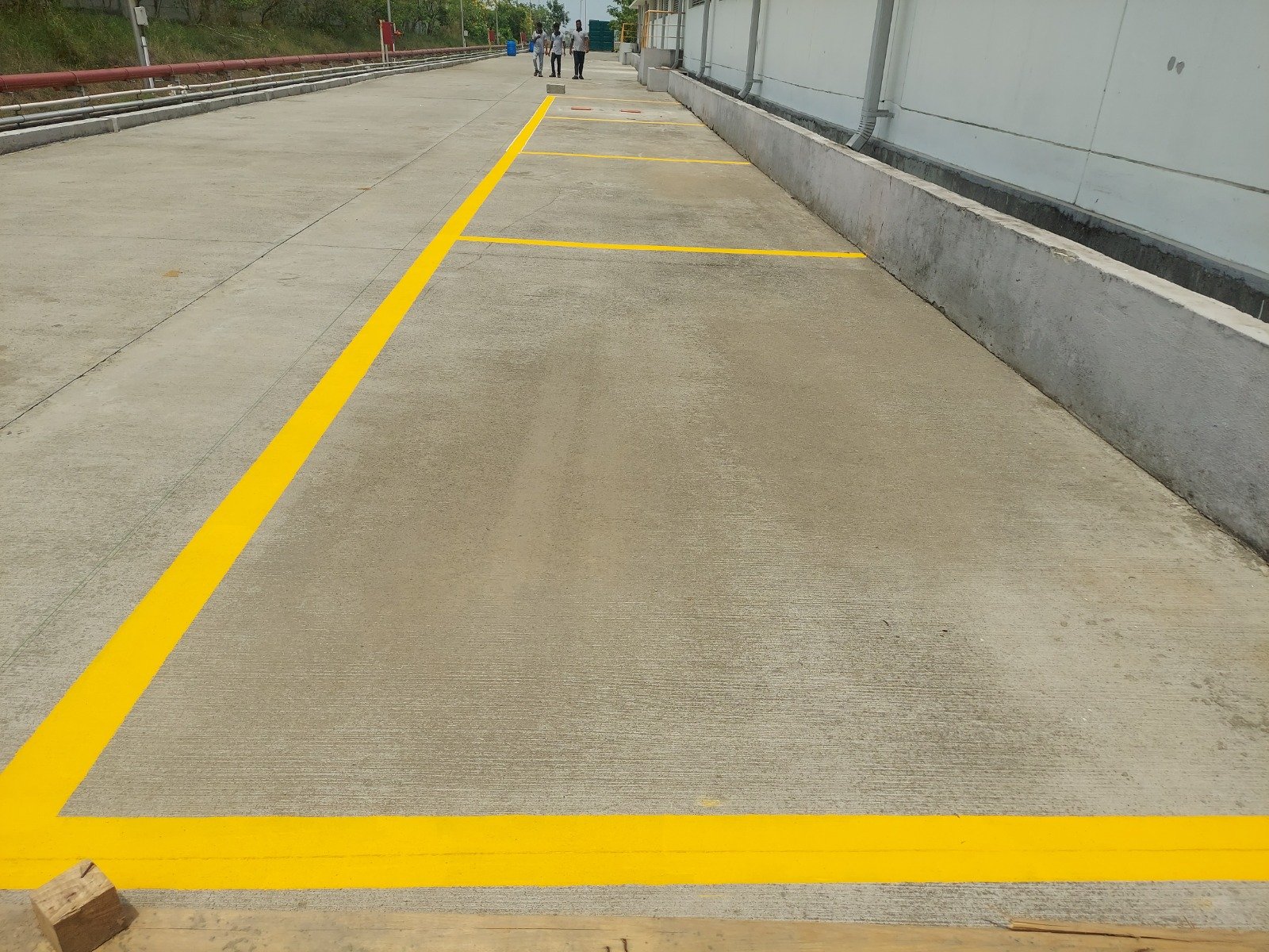 Industrial loading bay line marking and external development