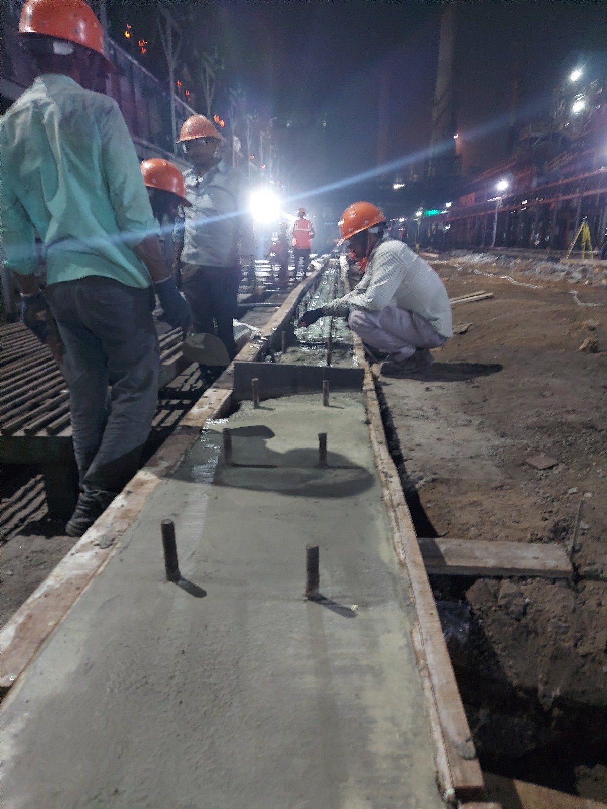 Micro concrete strengthening and rehabilitation of a concrete member