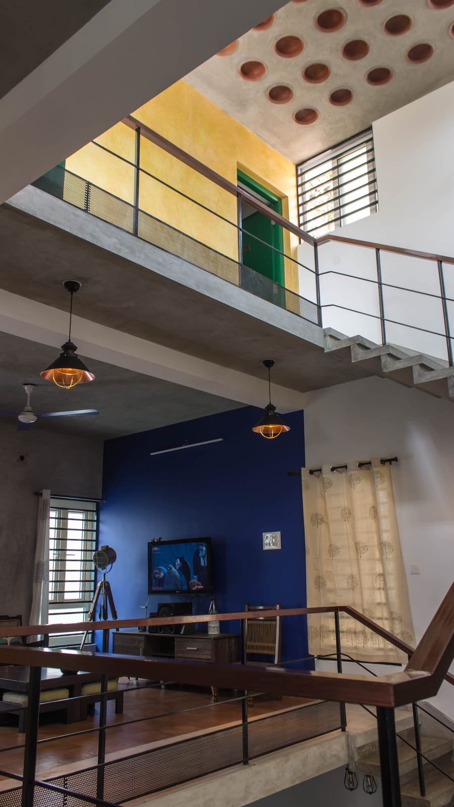 Sustainable City House — photo 4