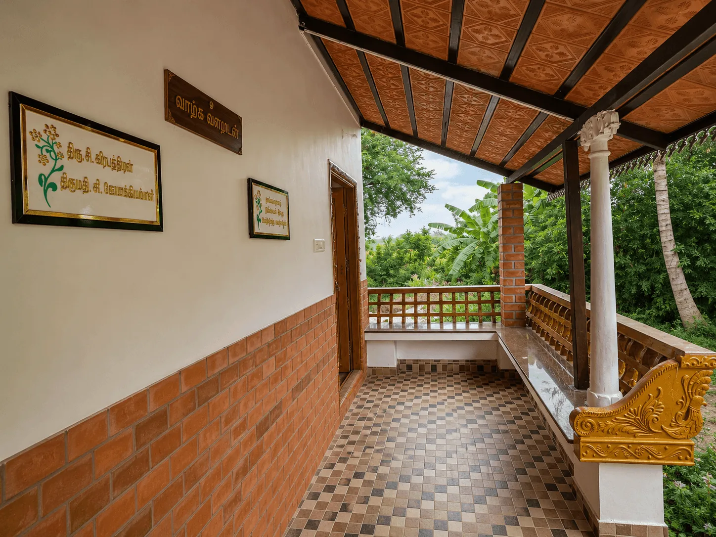 Traditional Heritage Hall, Tamil Nadu — detail 2